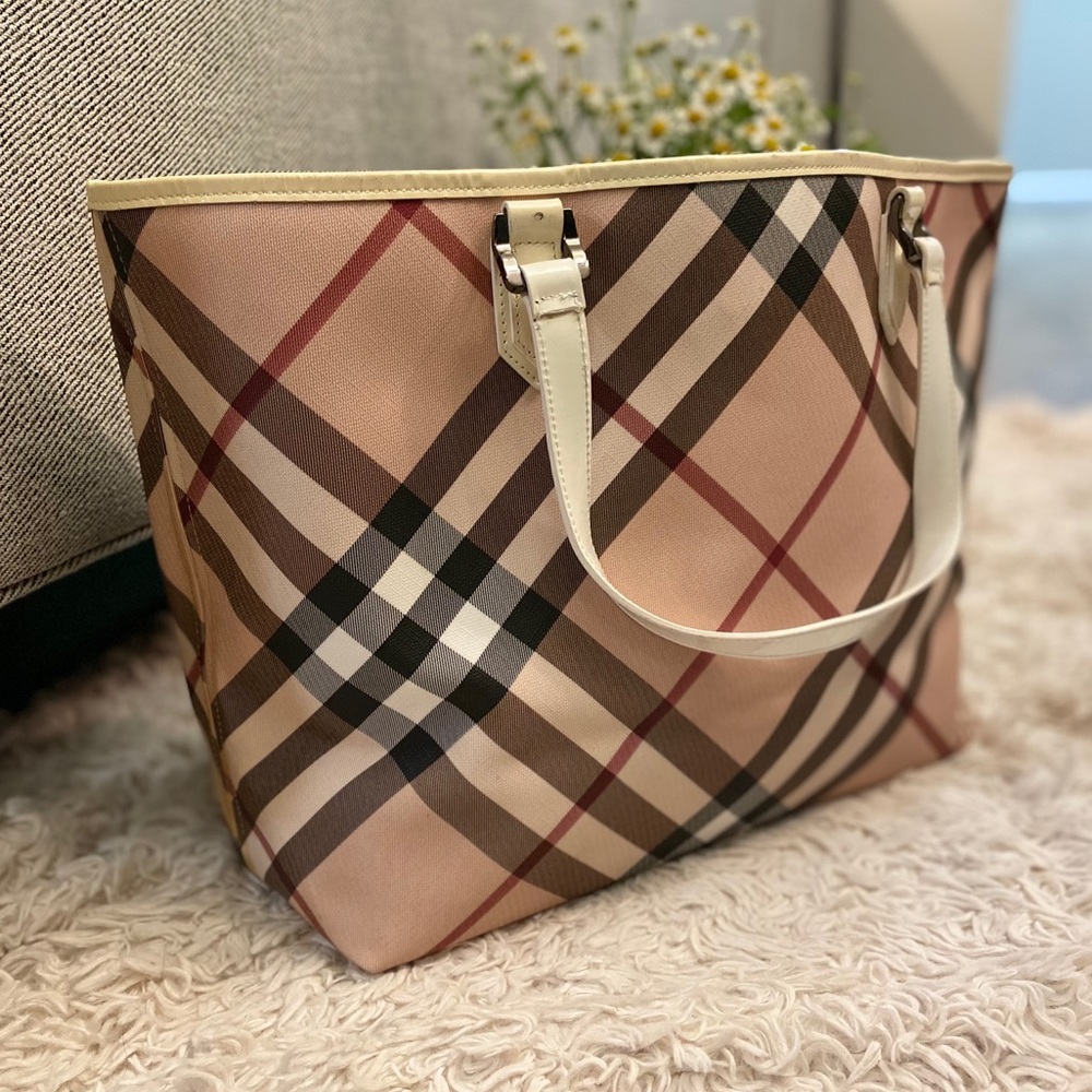 Authentic Burberry Nova Large Tote Bag